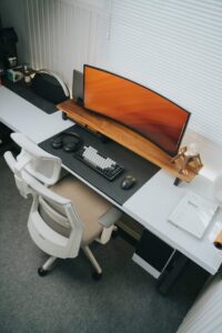 Tips for Organizing a Clutter-Free Workspace to Boost Productivity