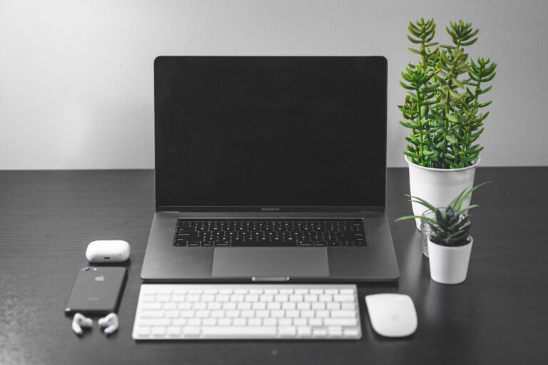Simple Tips for Organizing Your Home Workspace to Boost Productivity